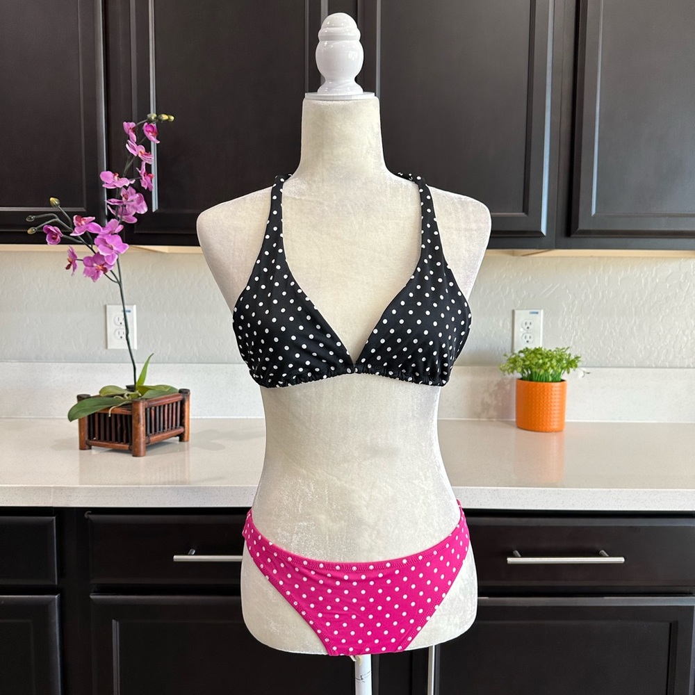 Victoria’s Secret Bikini. NWOT. Size M